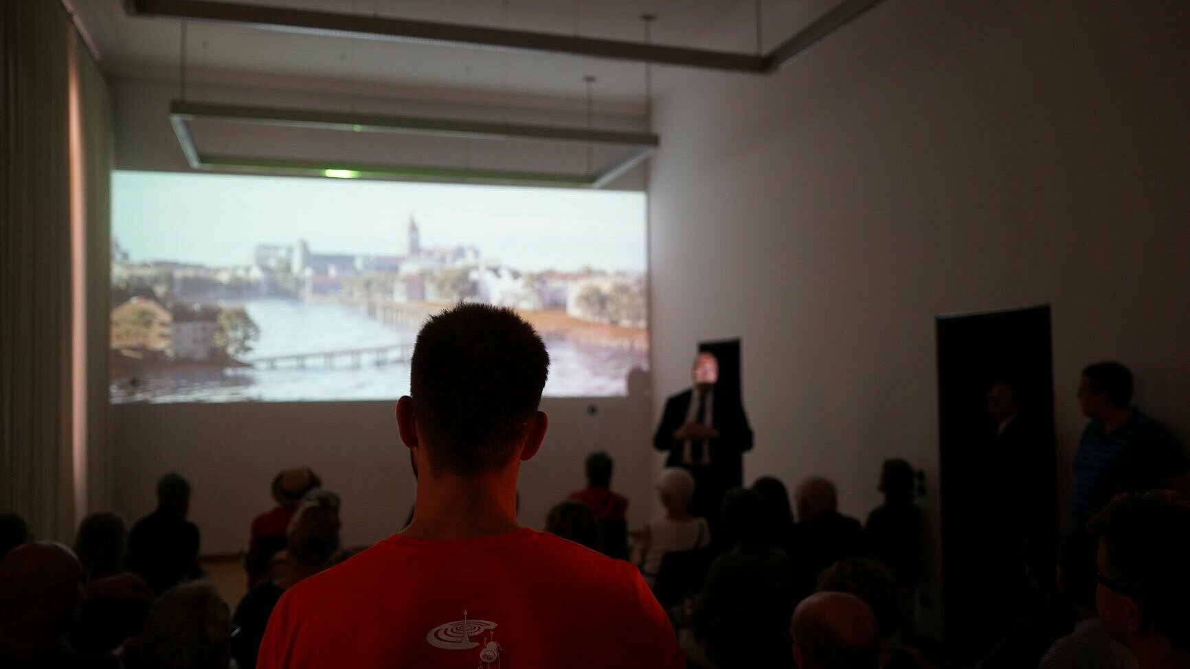 Rundgang mit Akademiepräsident Christoph Markschies durch die Ausstellung "KANT - Digitale Welten" am 27. August 2024.