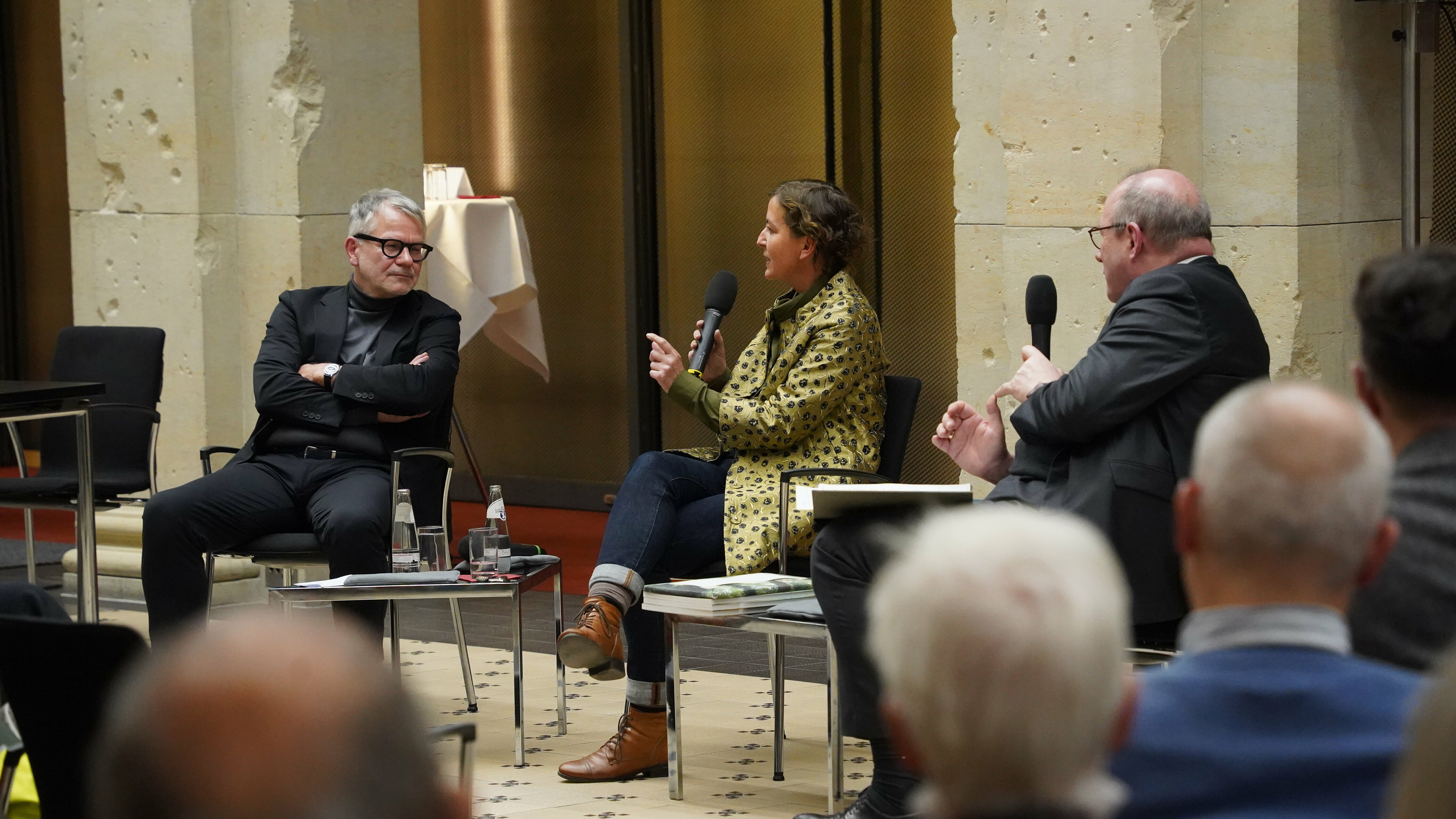 Anlässlich der Finissage der Ausstellung kommen die Künstlerin Claudia Berg, der Schriftsteller Durs Grünbein und Akademiepräsident Christoph Markschies ins Gespräch über Italien in der Kunst und der Literatur. 